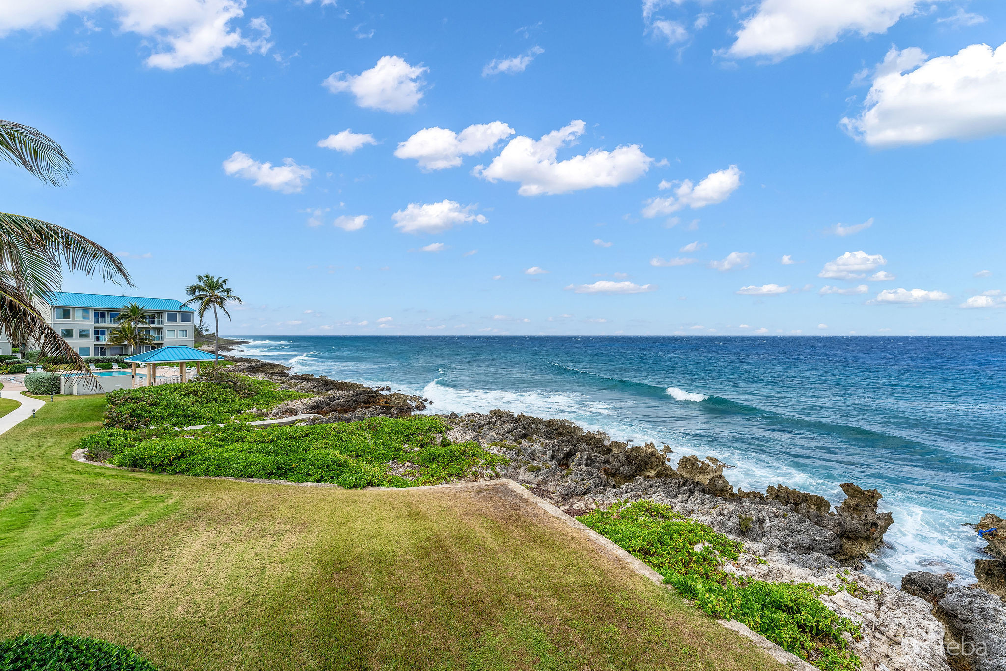 OCEAN POINTE VILLAS  3 BED, 2 BATH, 2ND FLOOR PENTHOUSE