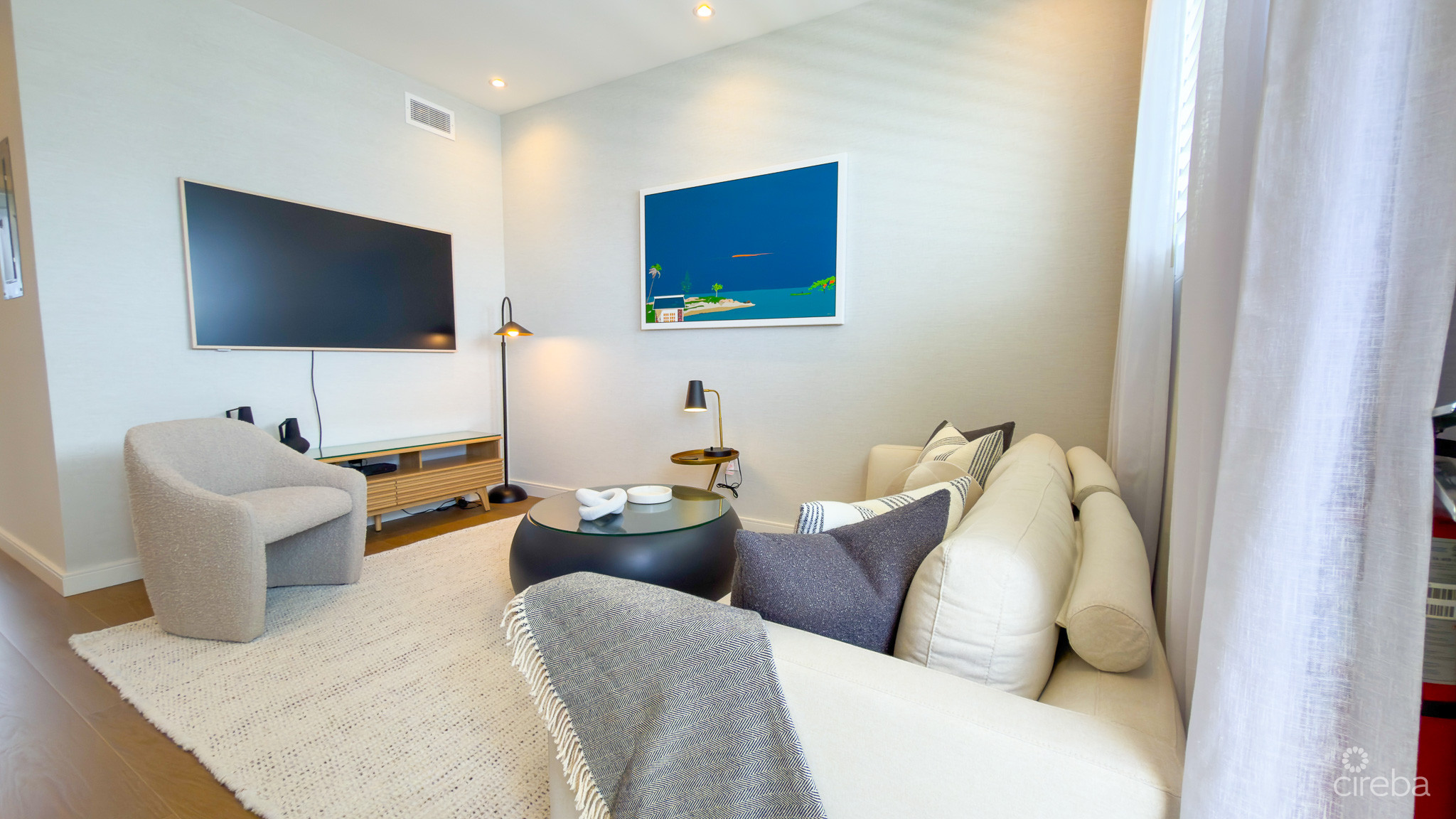 THE GROVE TOO – 1 BED CONDO
