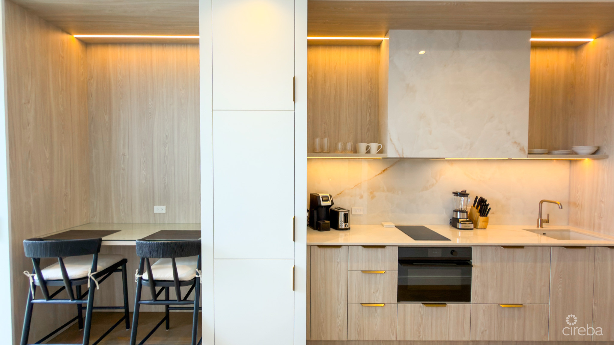 THE GROVE TOO – 1 BED CONDO