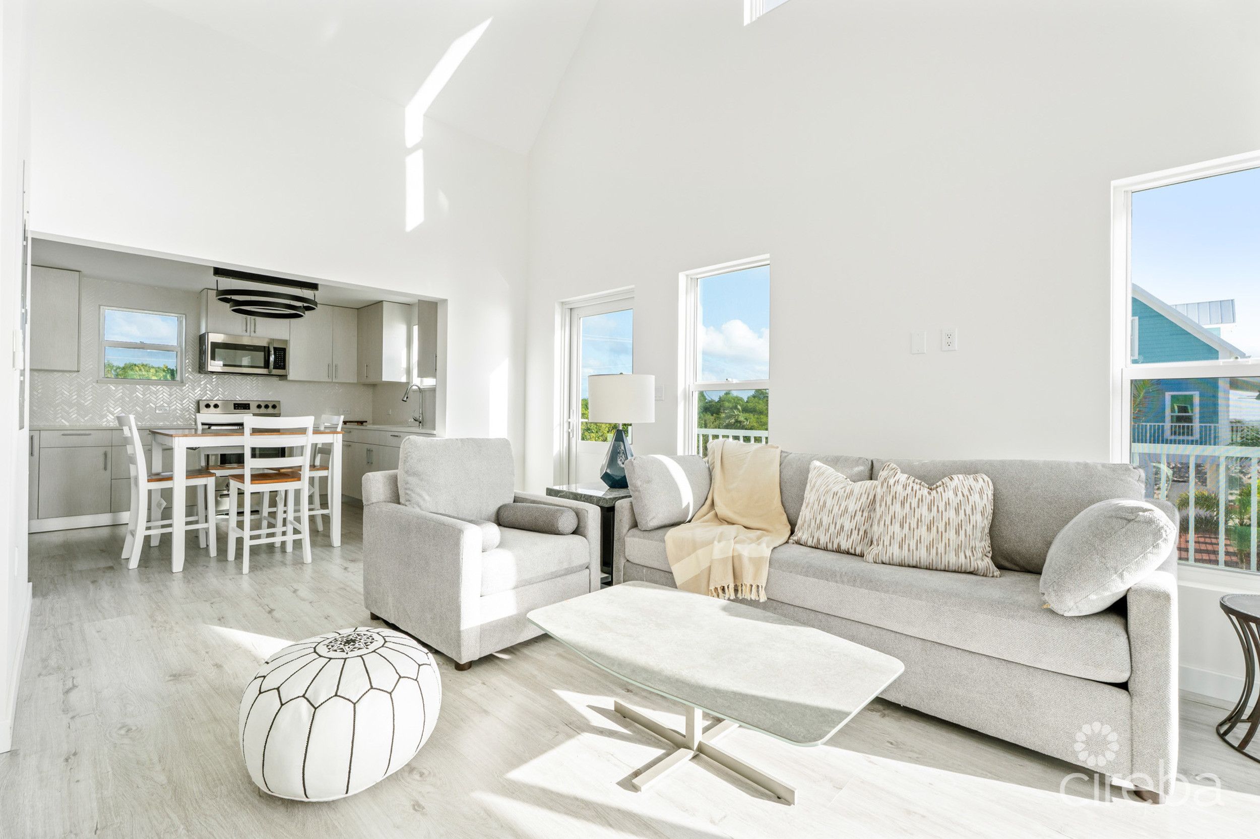THE PALMS, LITTLE CAYMAN | BEACHFRONT COTTAGE 1