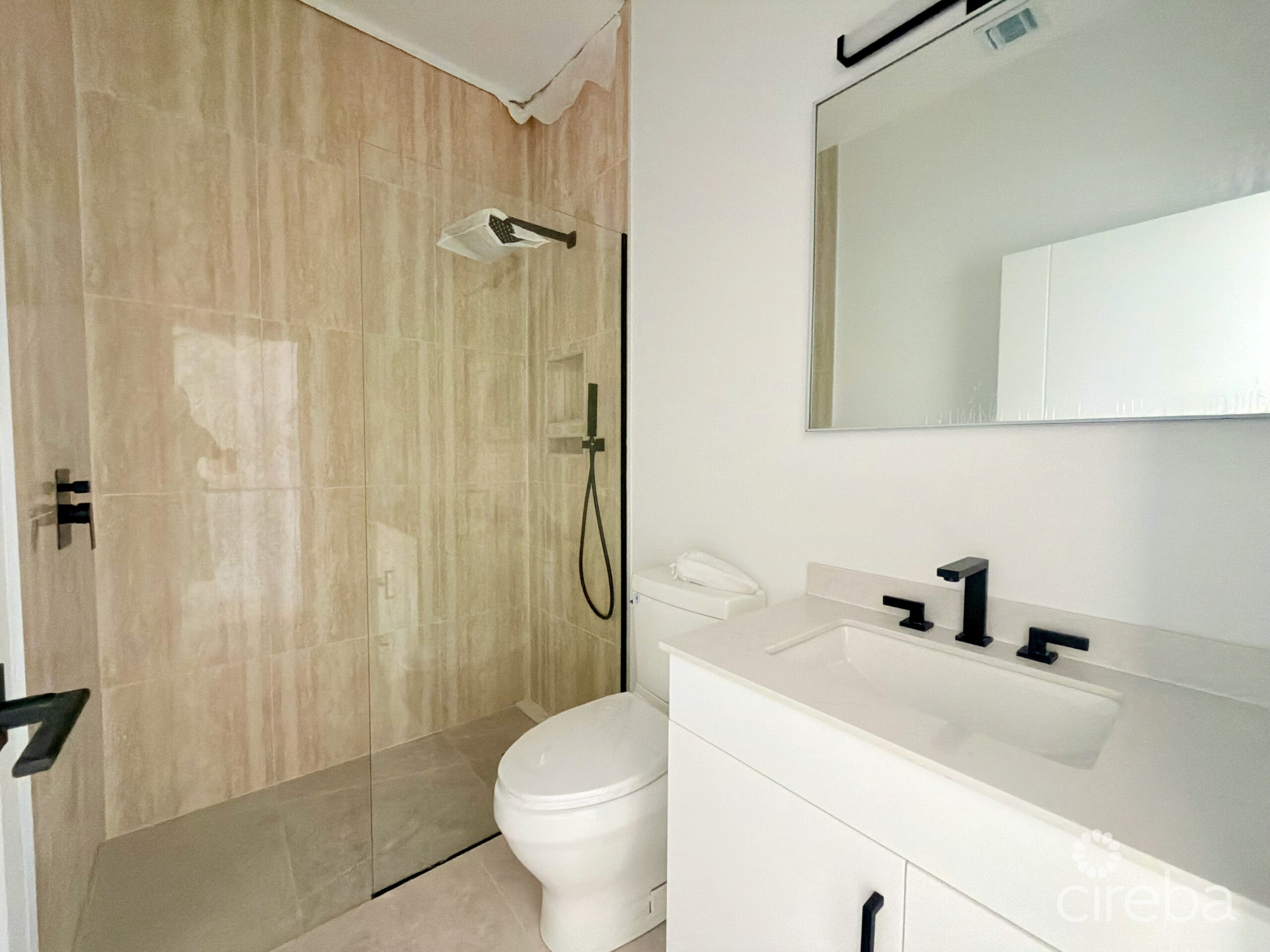 THREE BEDROOM, 3.5 BATHROOM RESIDENCE – DEVELOPER UNIT – THE MEADOWS AT BATABANO