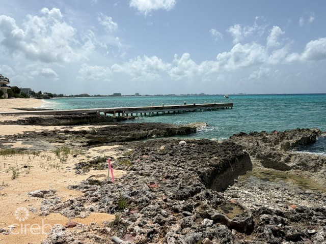 PRIME DEVELOPMENT LAND – NORTH WEST POINT ROAD