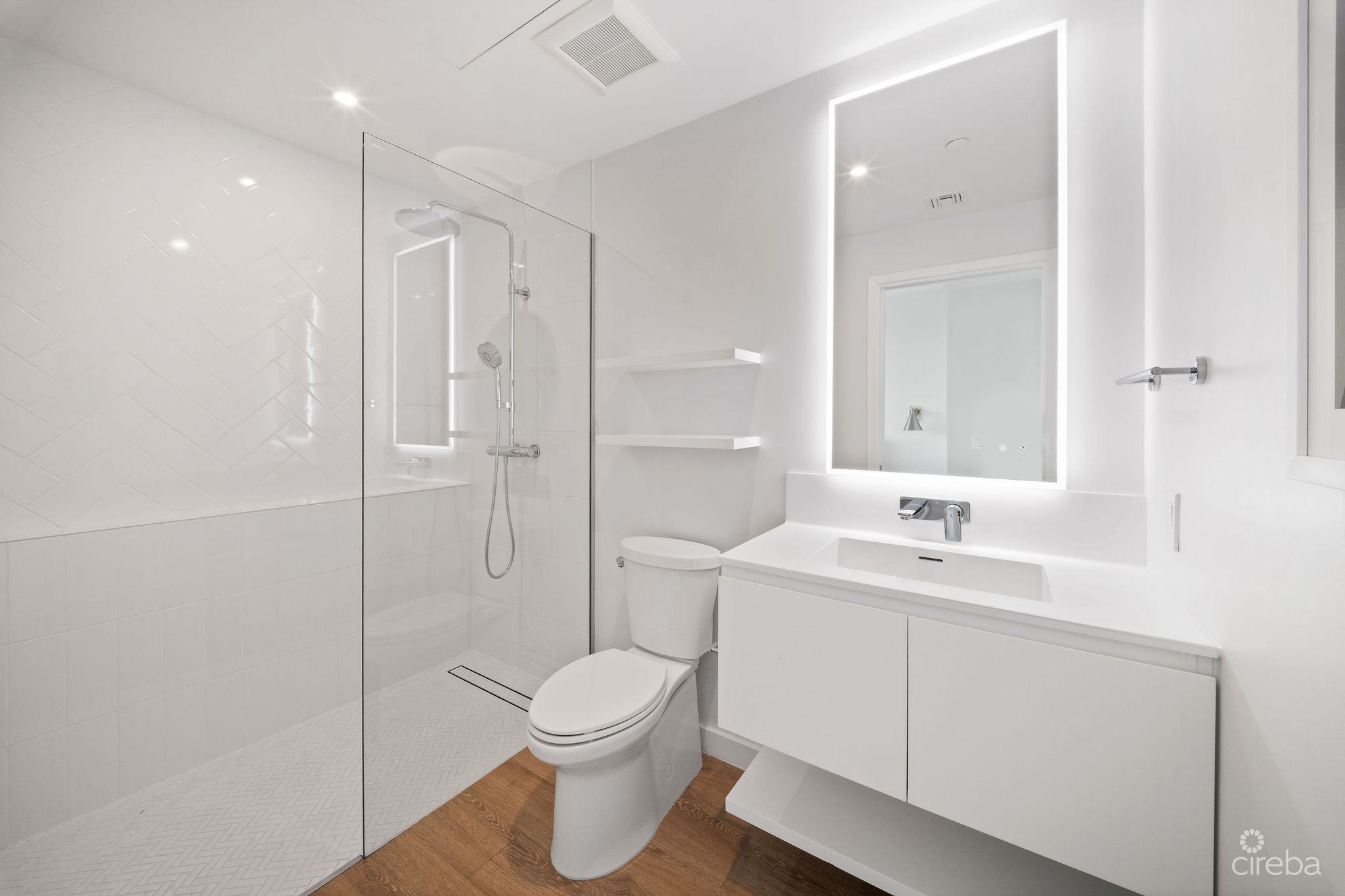 ONE | GT RESIDENCES – UNIT 922