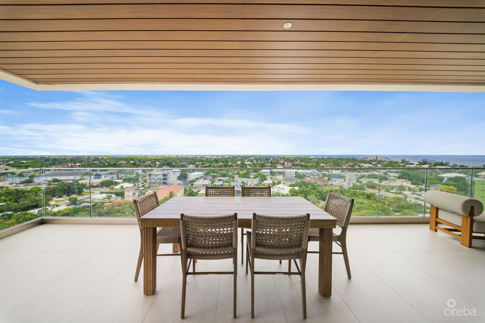 ONE | GT RESIDENCES – UNIT 922