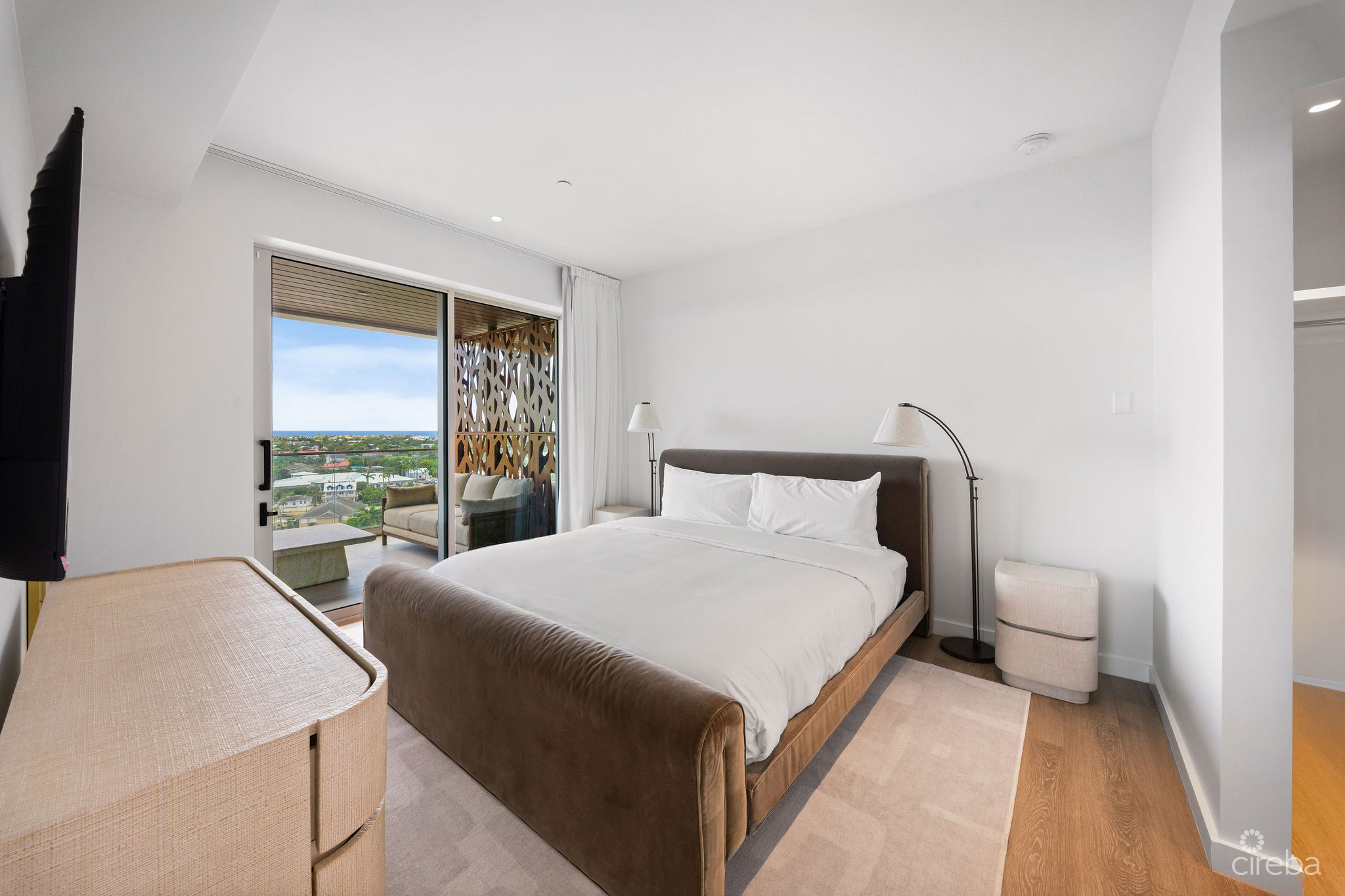 ONE | GT RESIDENCES – UNIT 922