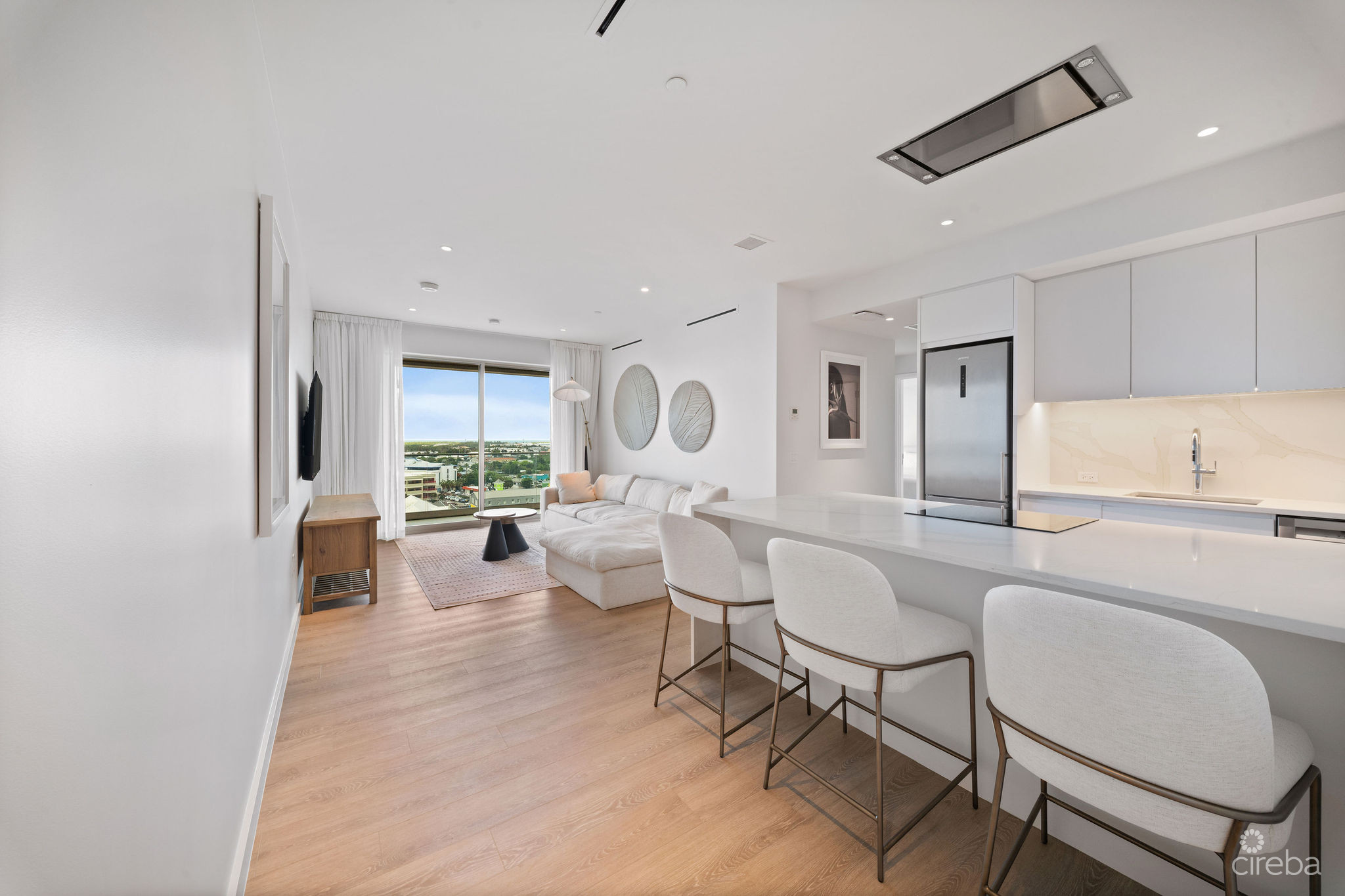 ONE | GT RESIDENCES – UNIT 914