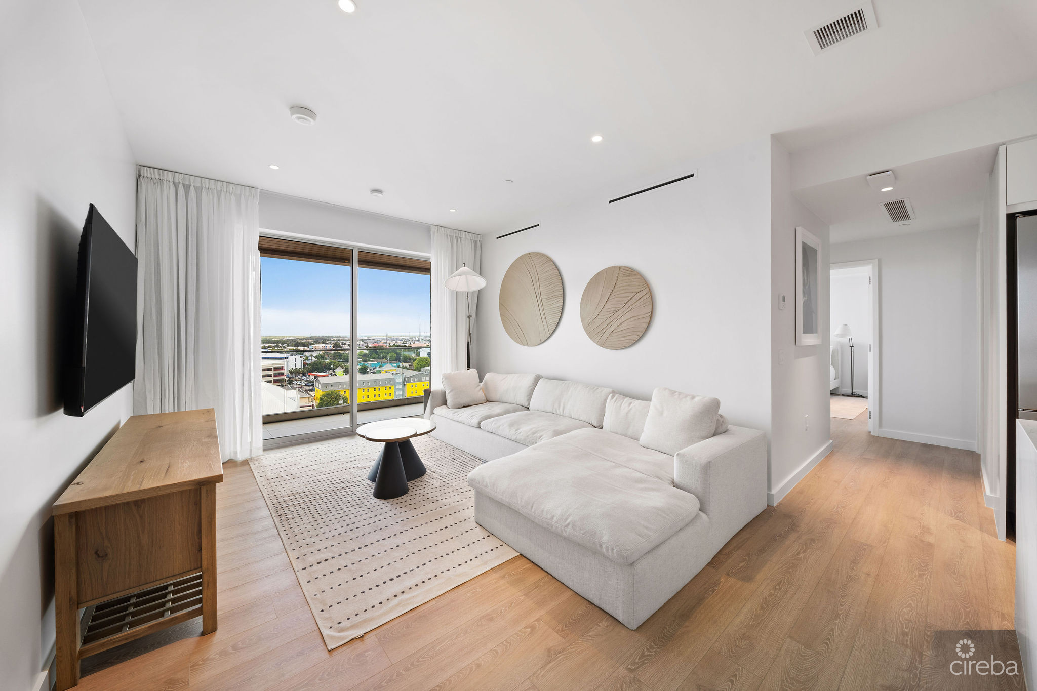 ONE | GT RESIDENCES – UNIT 914