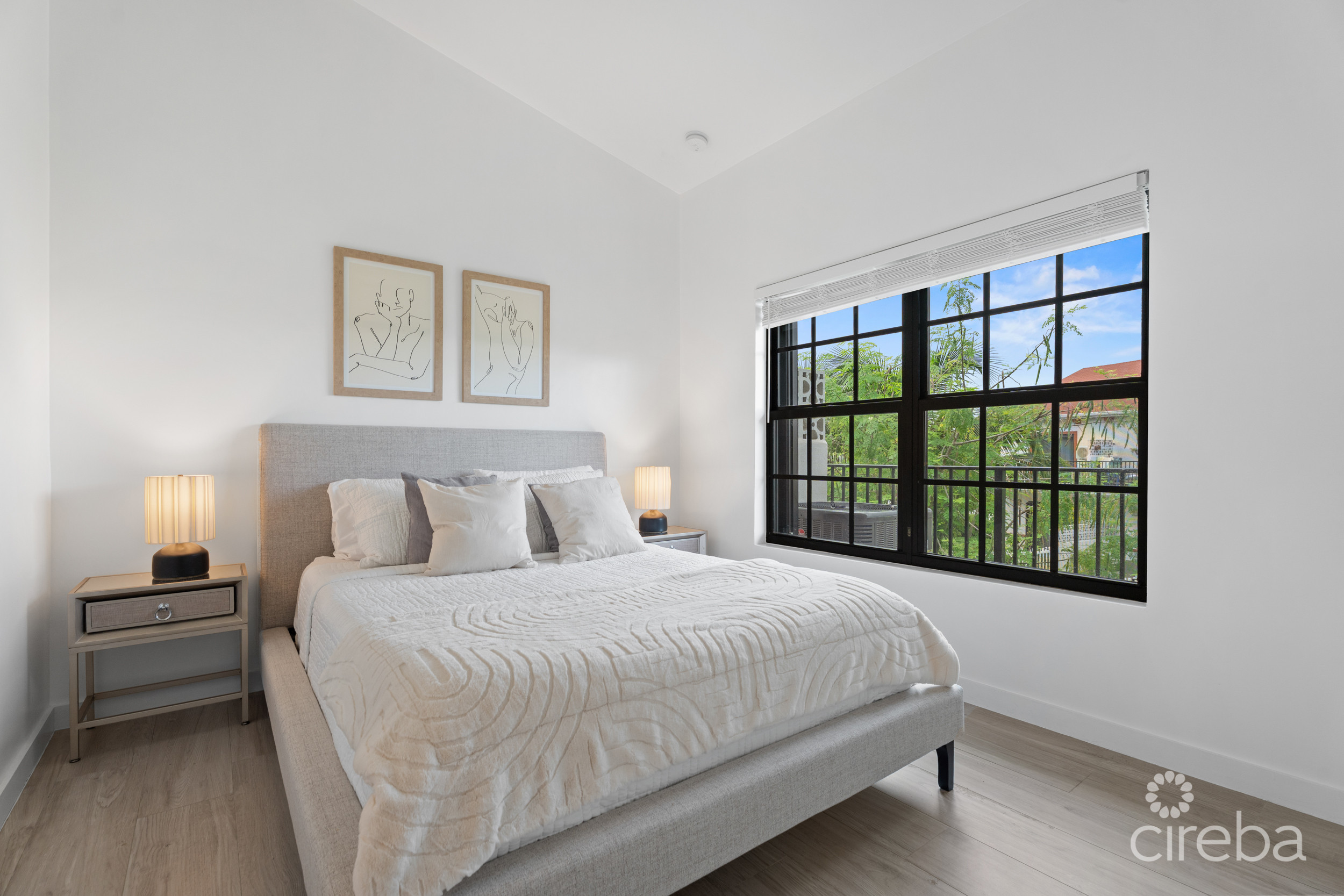 PORTOFINO GARDENS | TURNKEY 2-BED