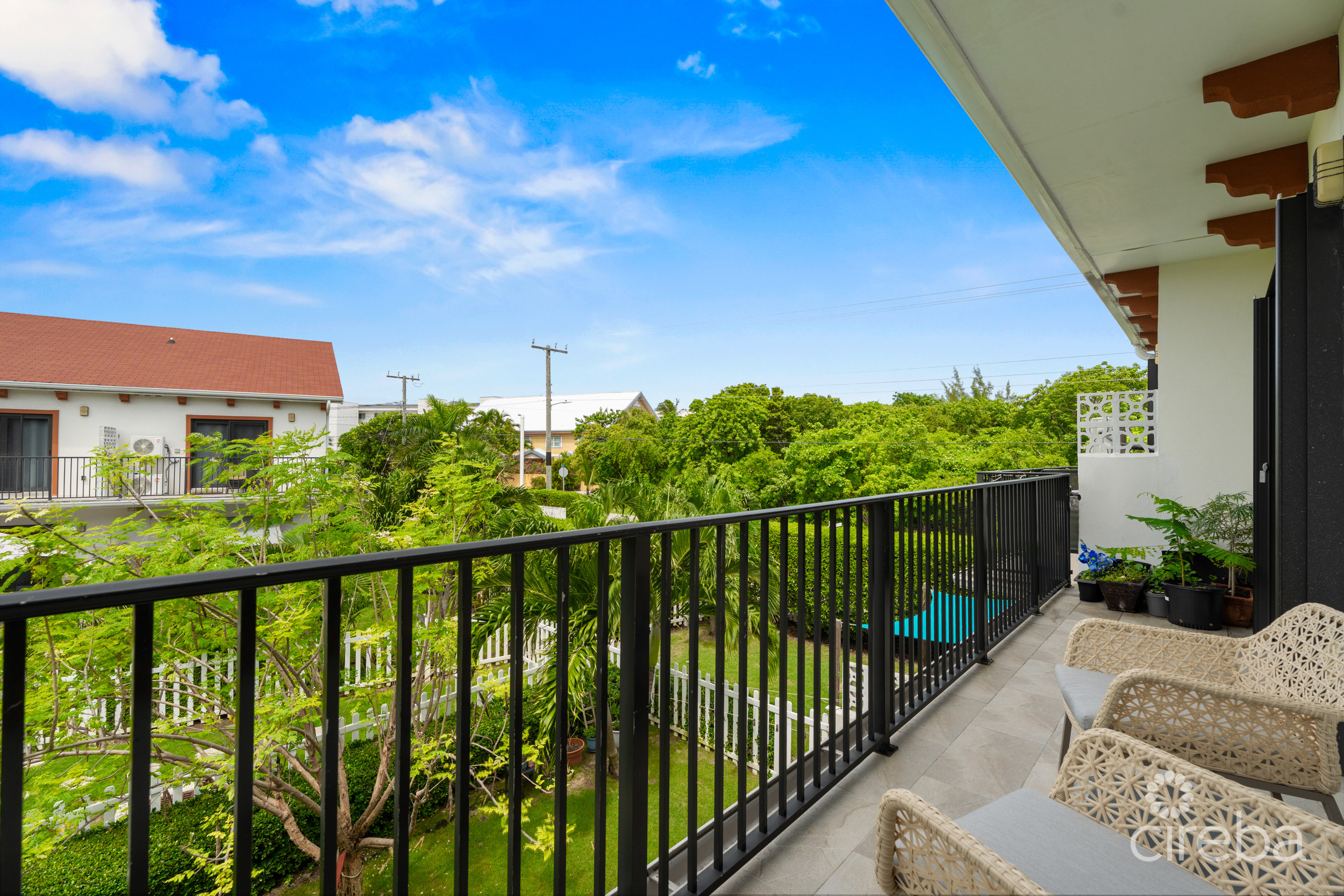 PORTOFINO GARDENS | TURNKEY 2-BED
