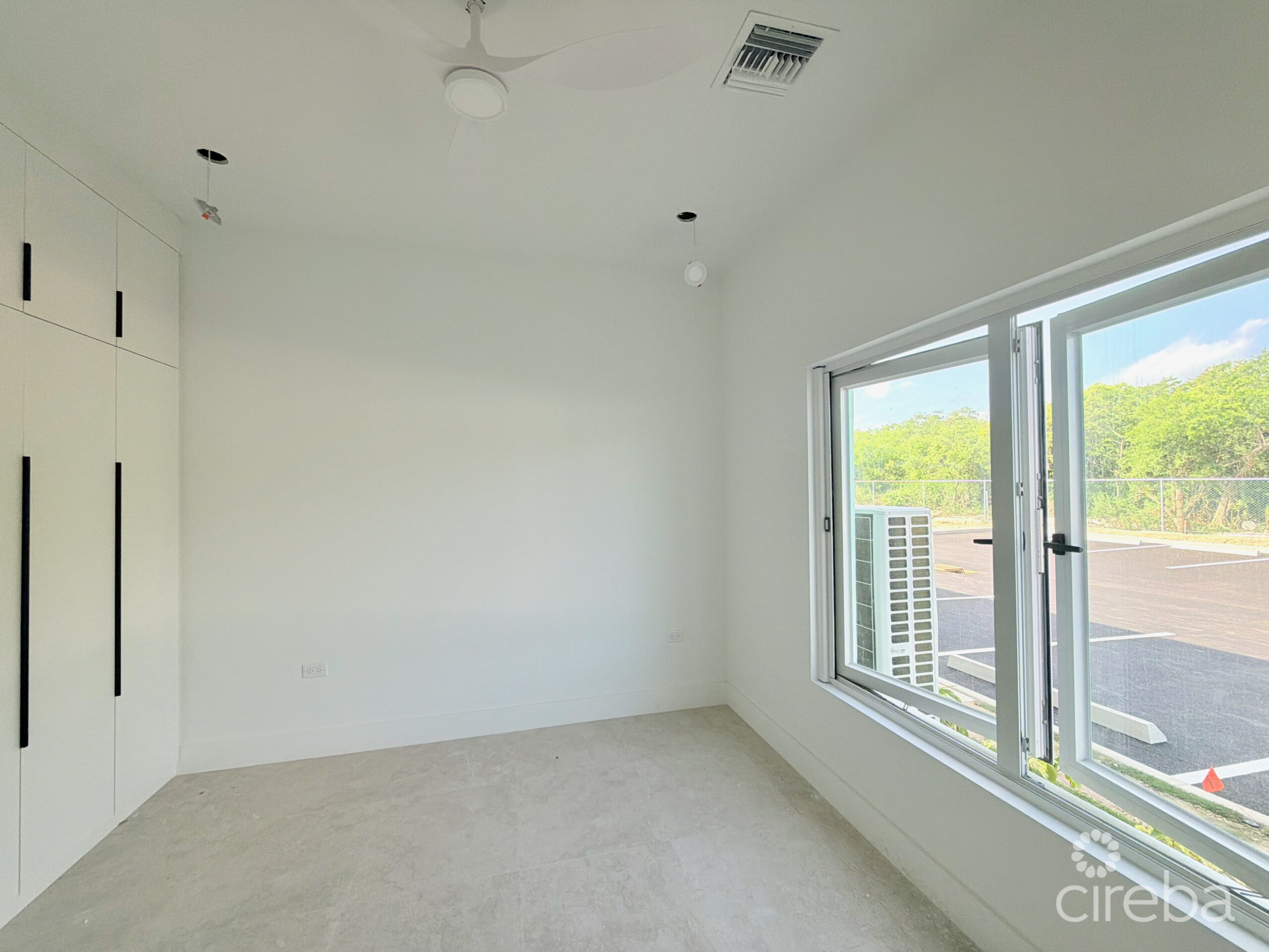 THREE BEDROOM, 3.5 BATHROOM RESIDENCE – DEVELOPER UNIT – THE MEADOWS AT BATABANO