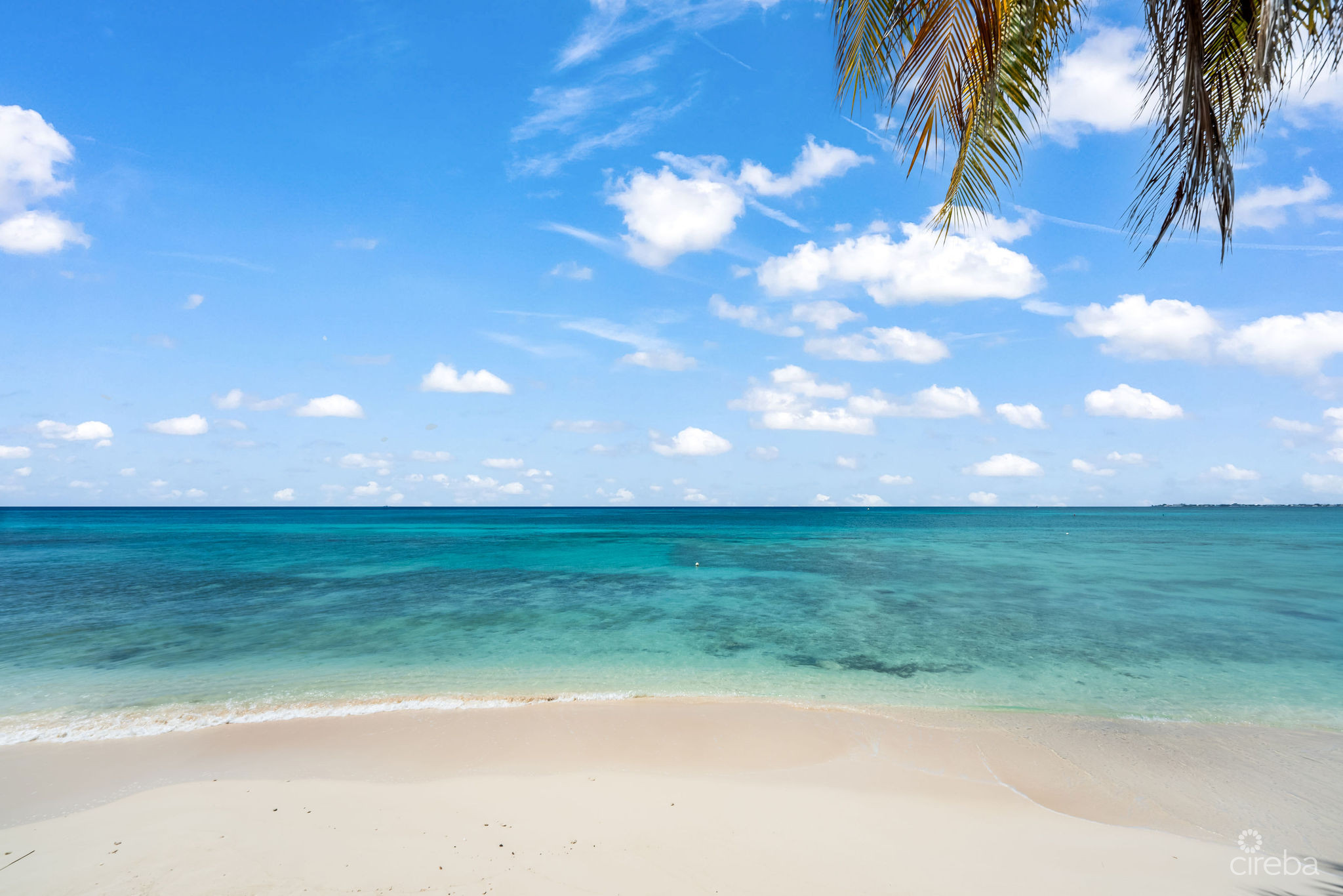 PLANTATION VILLAGE #27 – FULLY RENOVATED BEACHFRONT