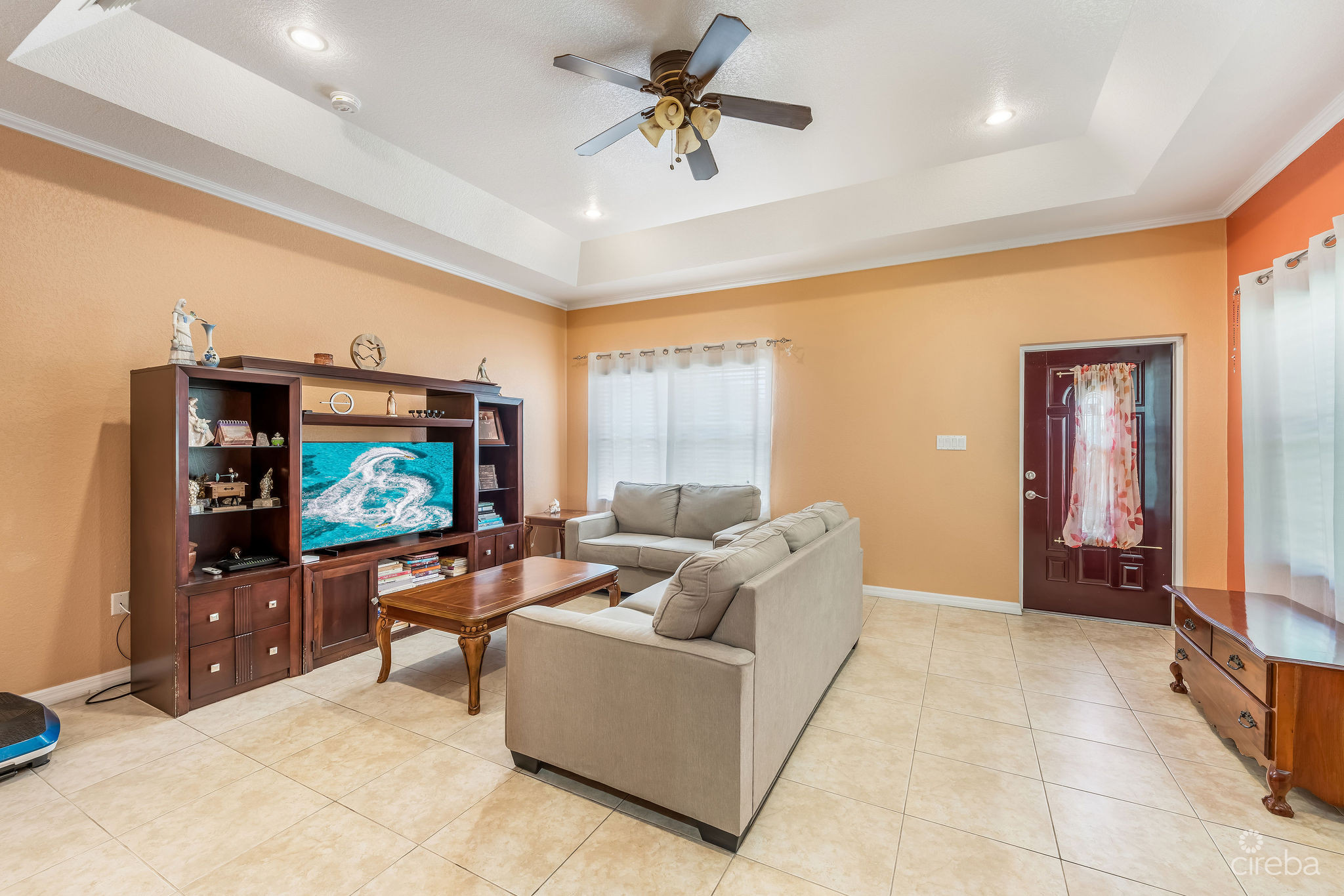 FAIRVIEW MANOR:  2X 2-BED UNITS, GEORGE TOWN