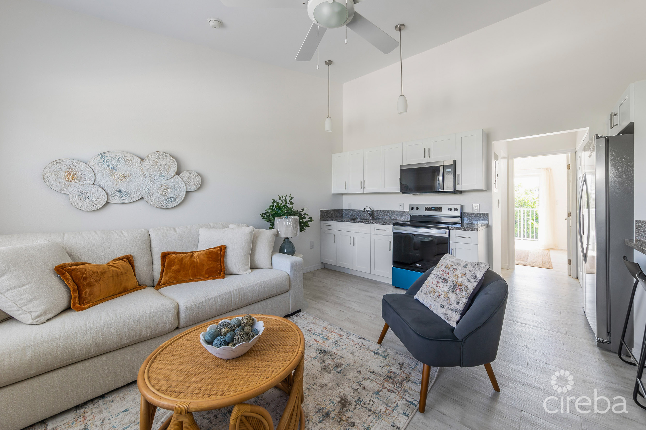 SANDSCAPE RESIDENCES #38