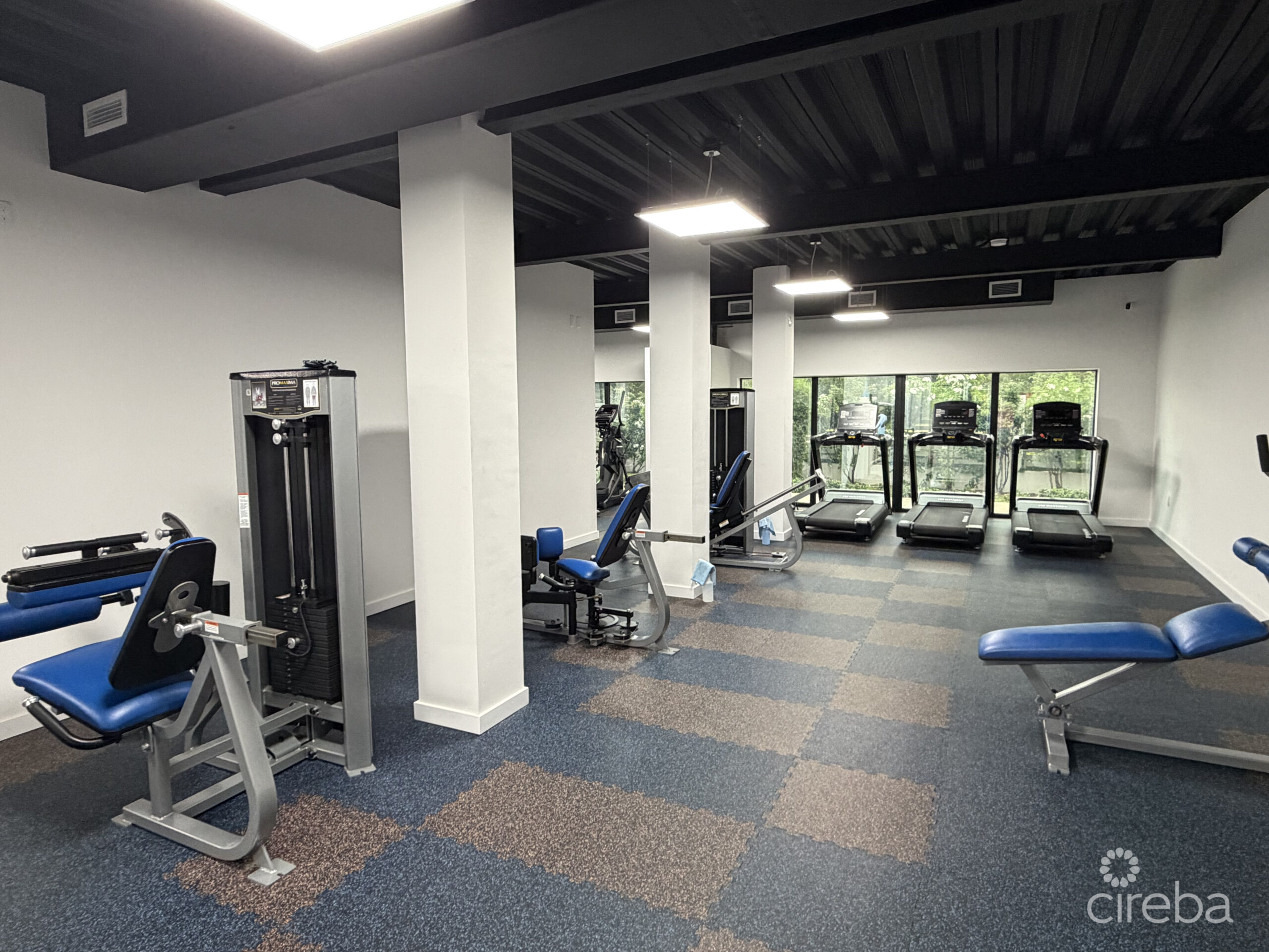 BAHIA #45 – SPACIOUS 3 BEDROOM CONDO