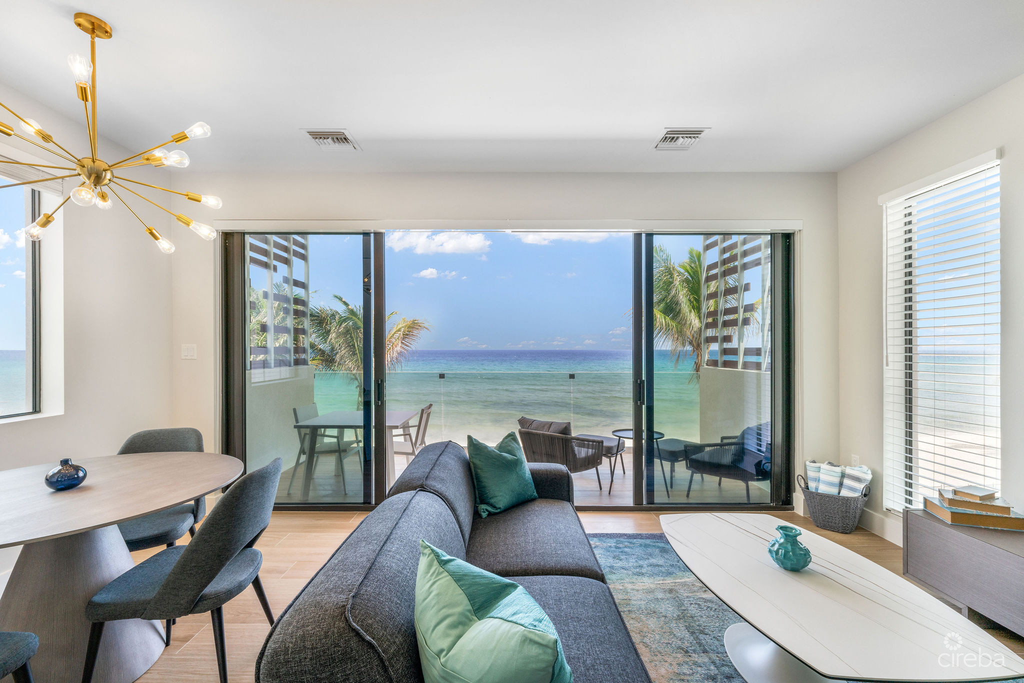 SILVER REEF RESIDENCES  #4 –   A BEACHFRONT GEM