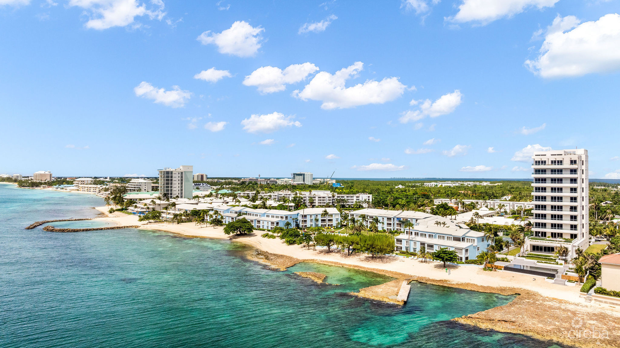 AQUA RESIDENCE 2 – LUXURY SEVEN MILE BEACH CONDO